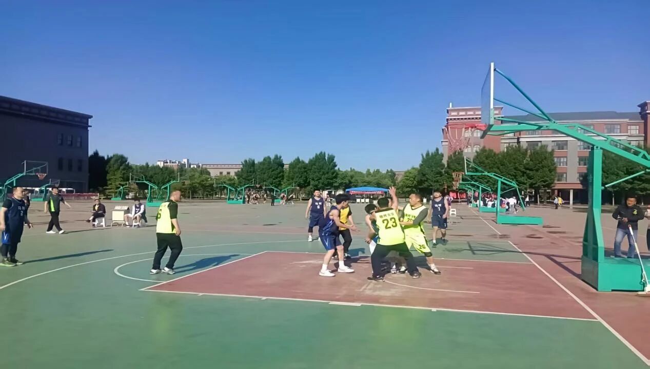1296f594c09bc432eebf5823ddde54be.jpg